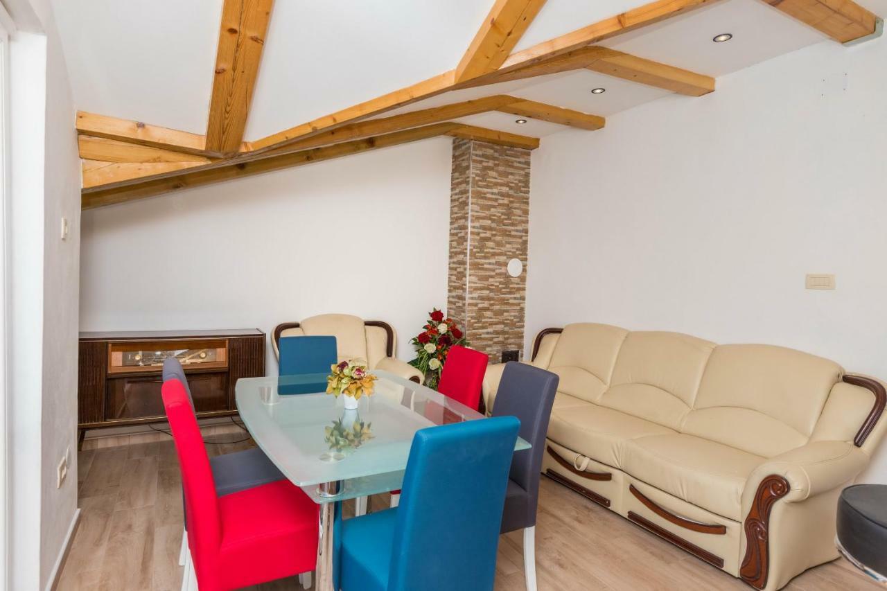 Apartman Sare Crikvenica Esterno foto