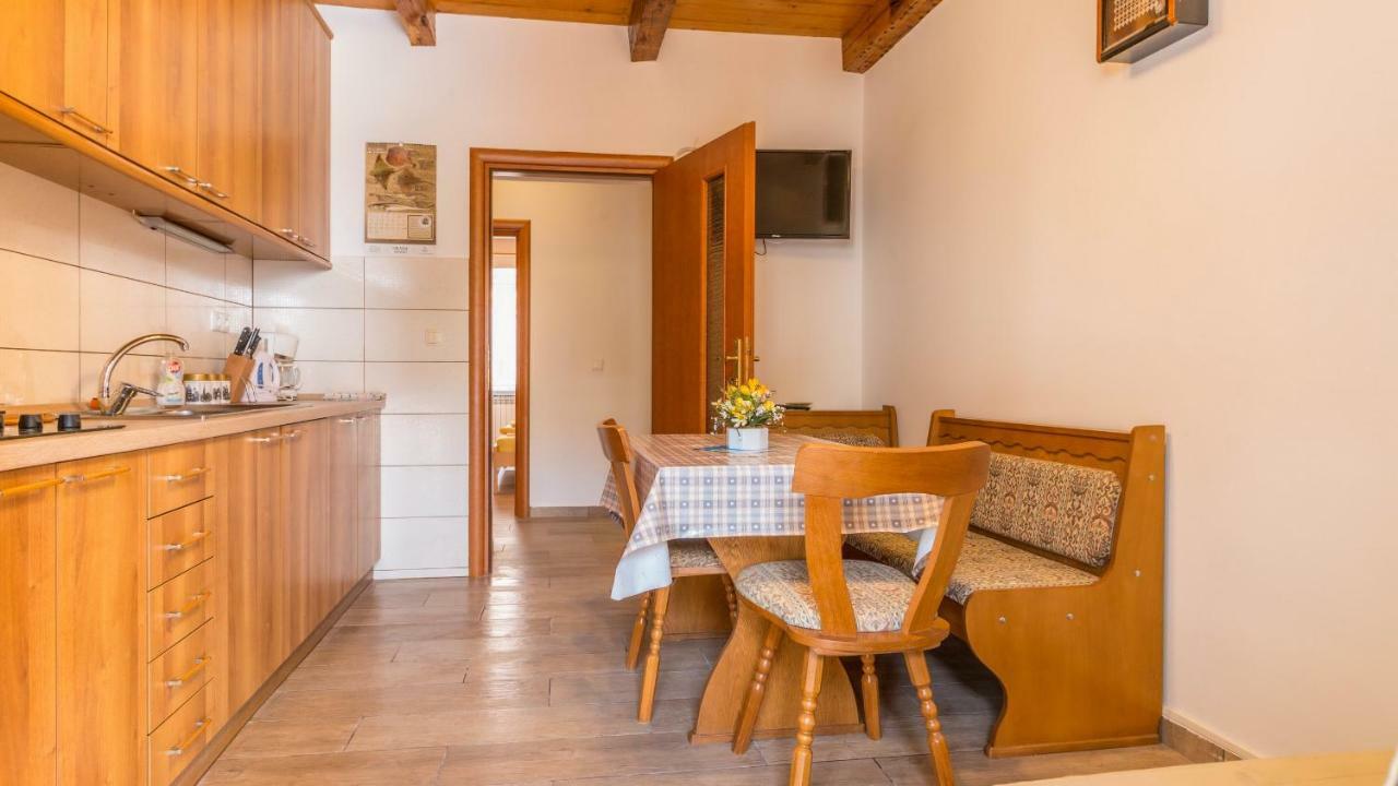 Apartman Sare Crikvenica Esterno foto