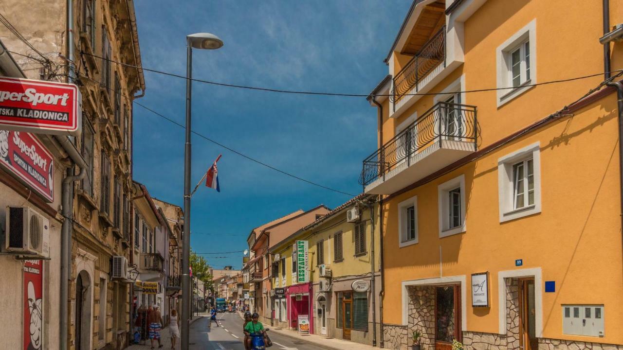 Apartman Sare Crikvenica Esterno foto